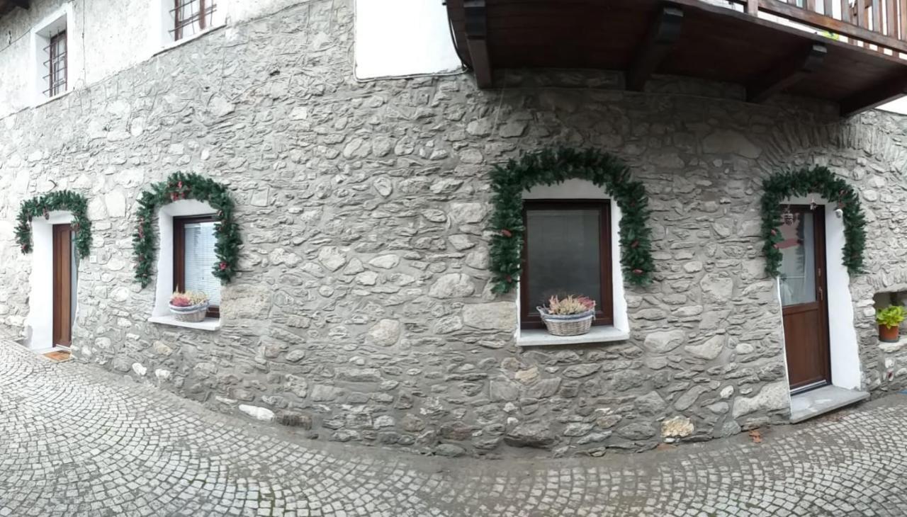 La Casa Di Franto Appartamento Saint-Christophe Luaran gambar